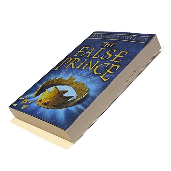 NWT The False Prince - Jennifer A. Nielsen Paperback Book 2012 - Fantasy Fiction - Picture 4 of 5